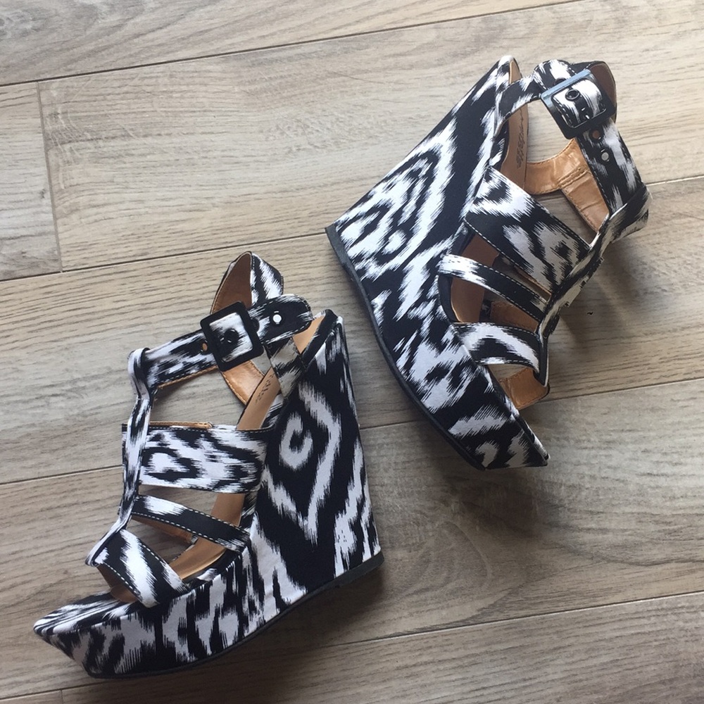 Never Worn Black and White Wedge Shoes